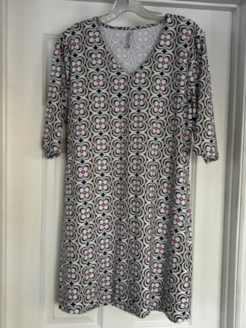 Lulu B Black and White Floral Print Dress, Size L